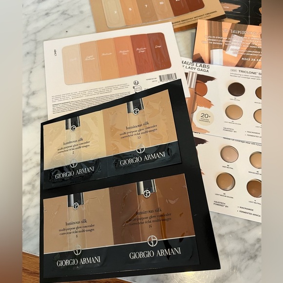 Bundle of new concealer samples - Picture 3 of 6